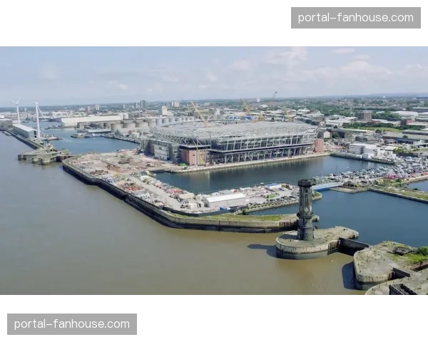 埃弗顿发布布拉姆利-摩尔码头球场最终建设效果图