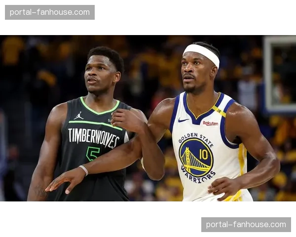 三节战报：勇士三分球22投仅5中，暂时落后于森林狼